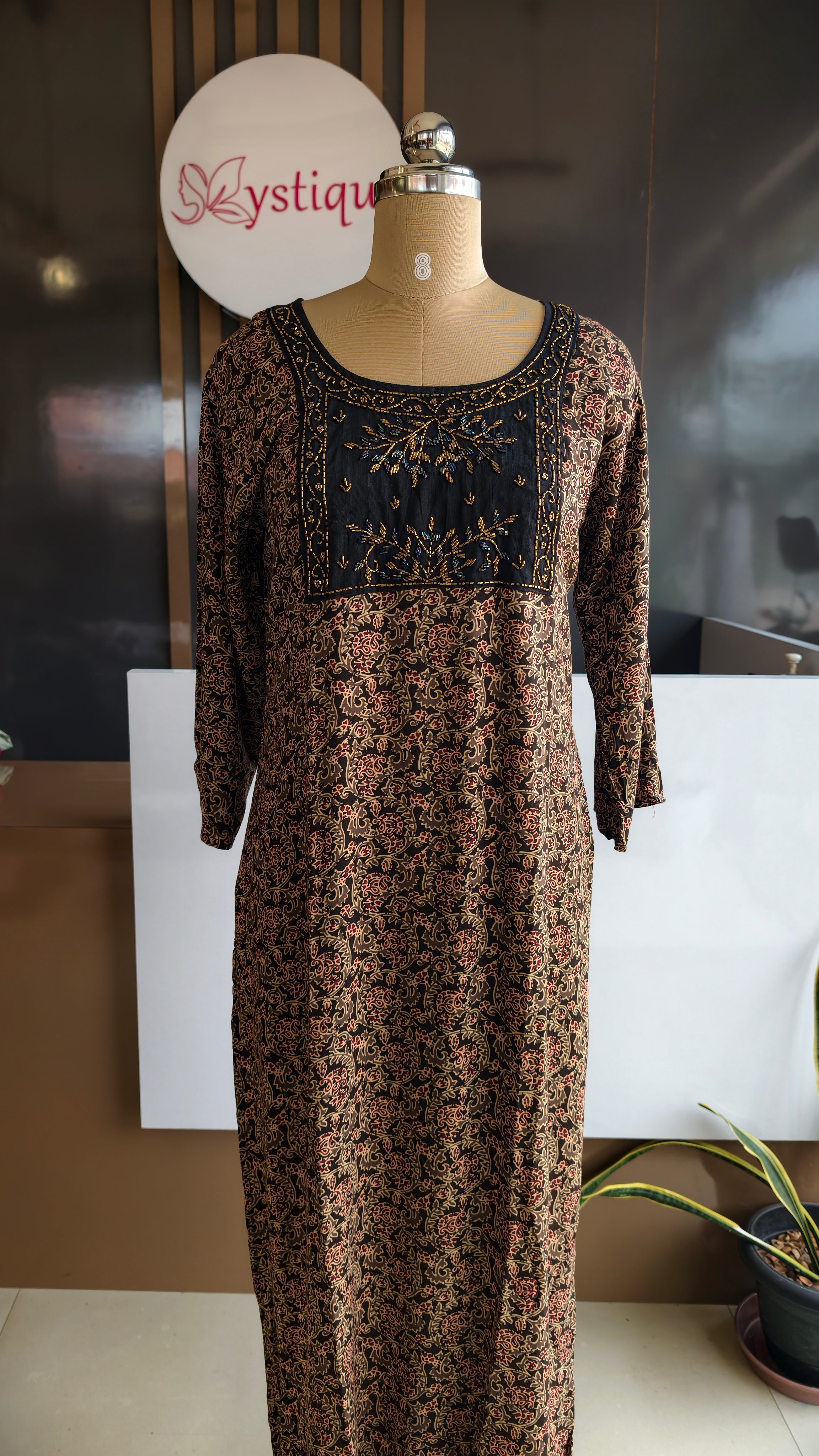 Top kurthi
