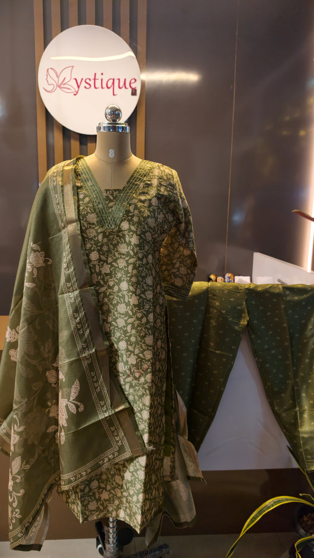Premium muslin churidar set